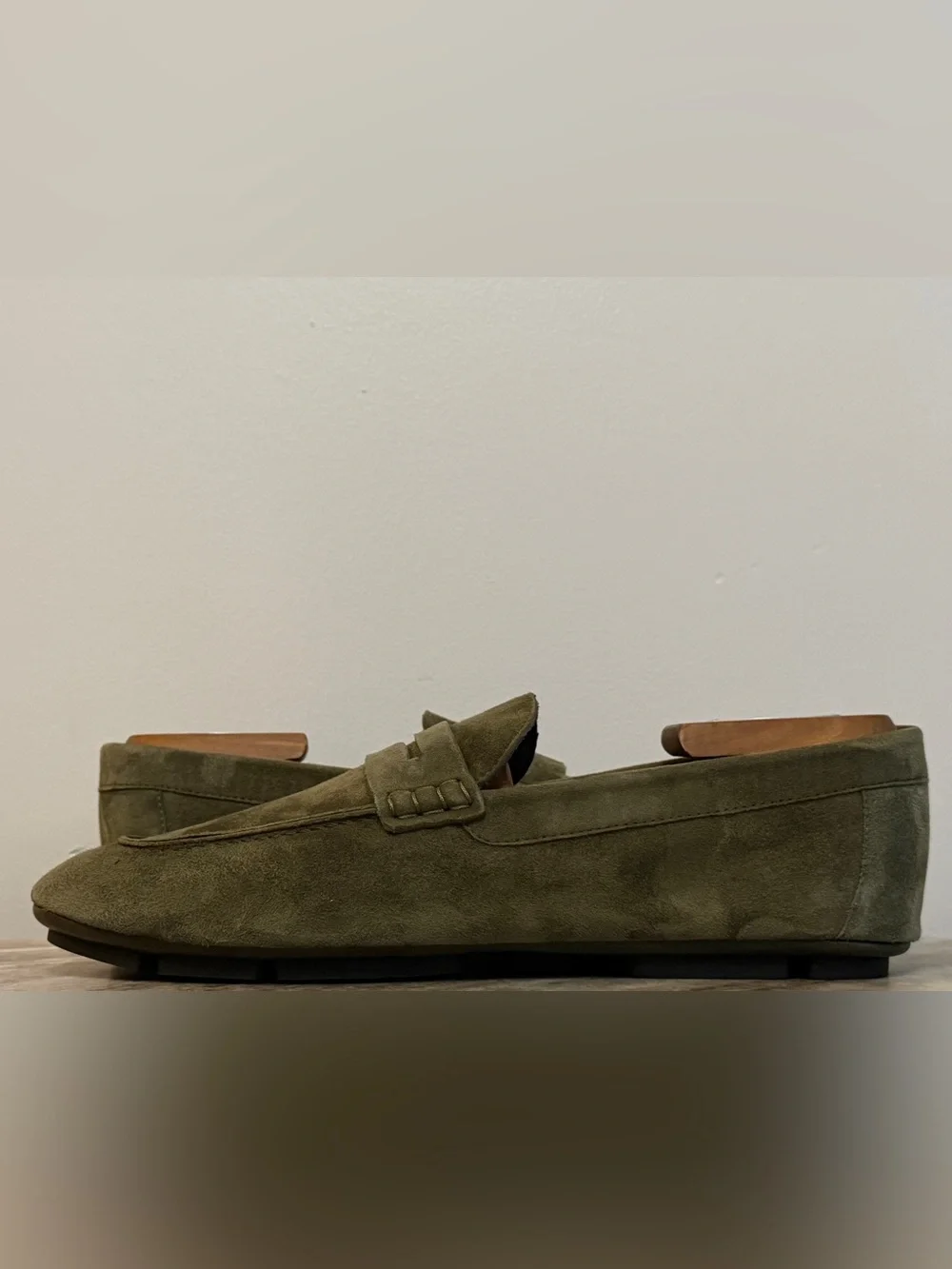 GIORGIO ARMANI Suede Drivers Loafer Sz 8 US Green Italy Slipper Moccasins $795